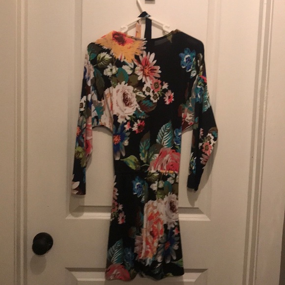 Romper - Picture 2 of 2